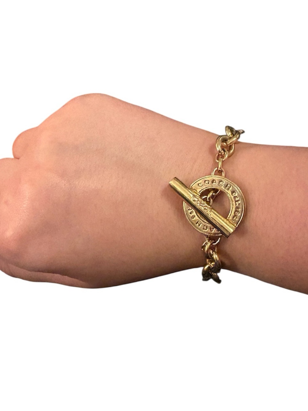 Vintage Gold Coach Toggle Chain Bracelet - Picture 2 of 4